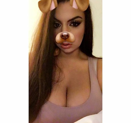 Photo nue de fuite OnlyFans de Iloveteniah