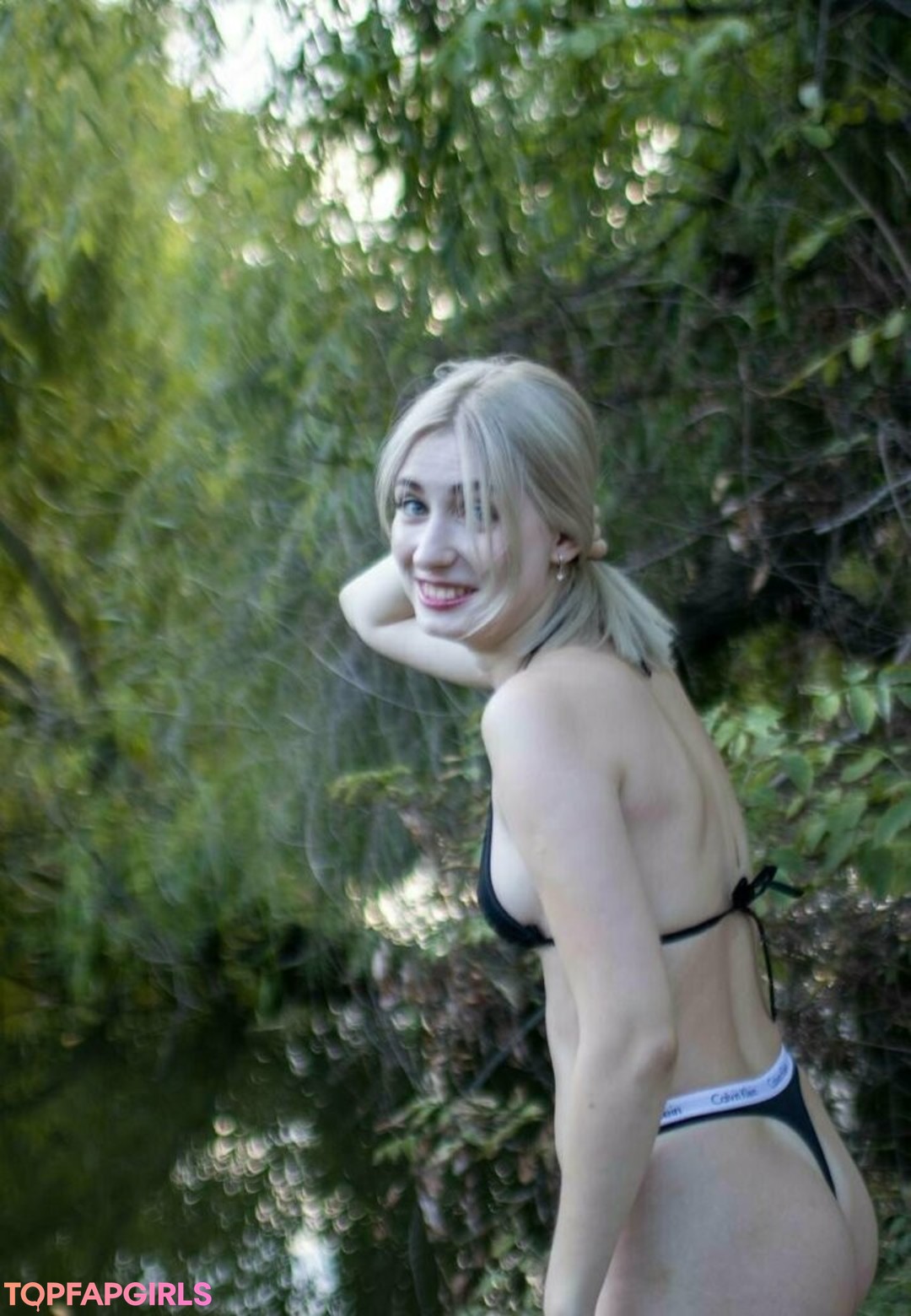 Photo nue de fuite OnlyFans de Aliceinwonderlandxo #203 Photo nue de fuite OnlyFans de Aliceinwonderlandxo #203