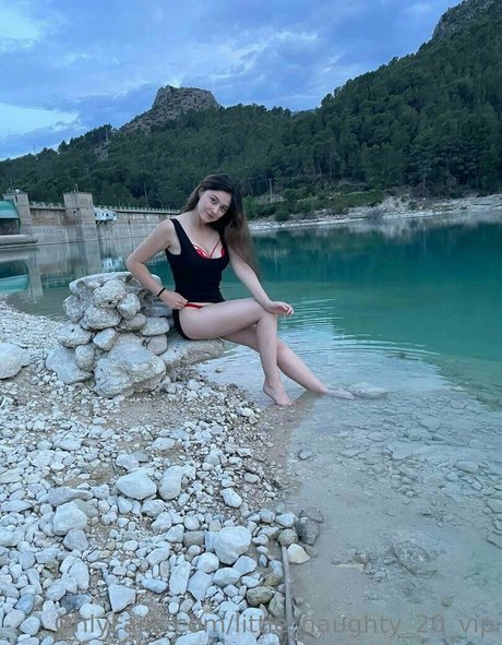 Photo nue de fuite OnlyFans de Littlenaughty20vip