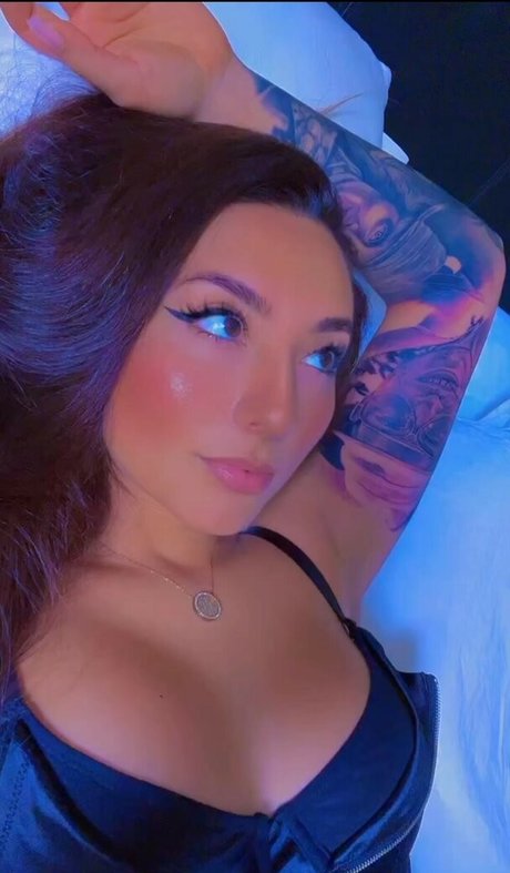 Theegoldenrose