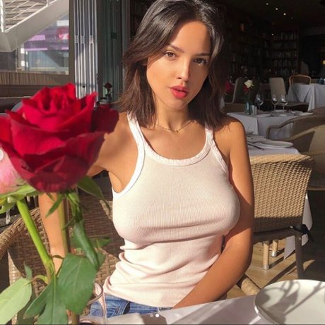 Eiza Gonzalez