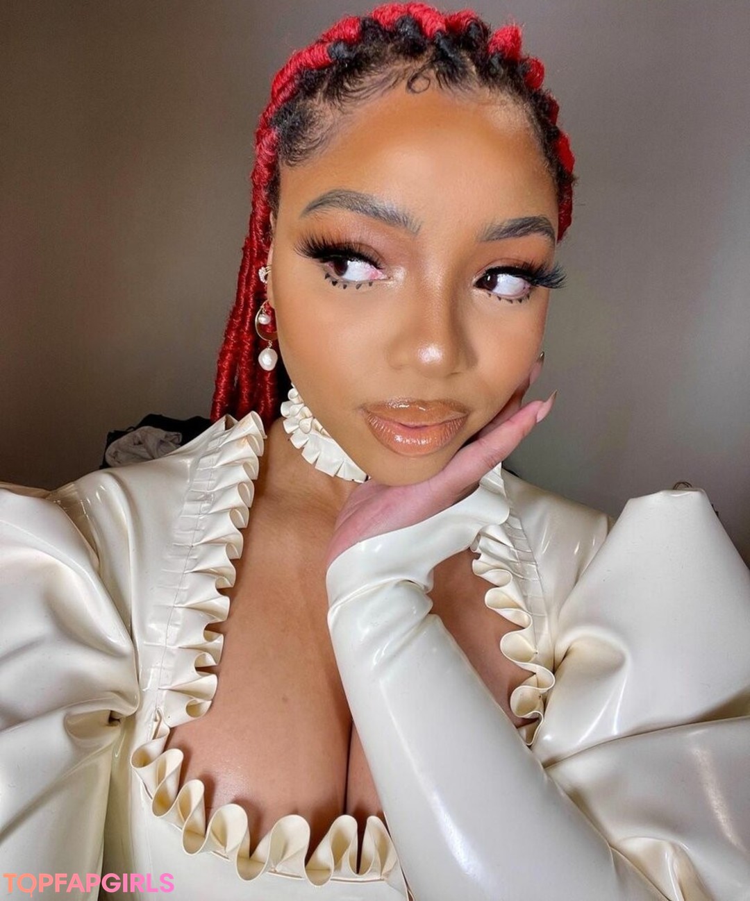 Photo nue de fuite OnlyFans de Chloe Bailey #579 Photo nue de fuite OnlyFans de Chloe Bailey #579