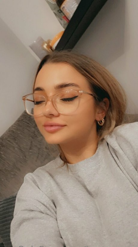 Lana_maee