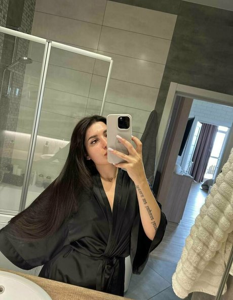 Honney_aly