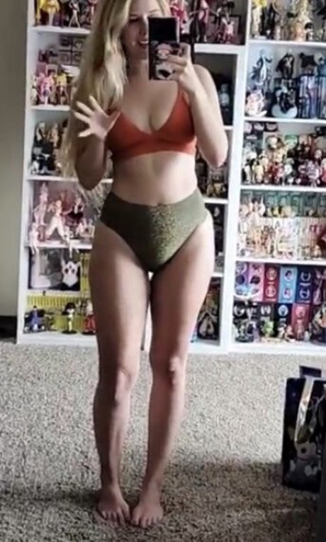 Photo nue de fuite OnlyFans de Everydayharleyquinn