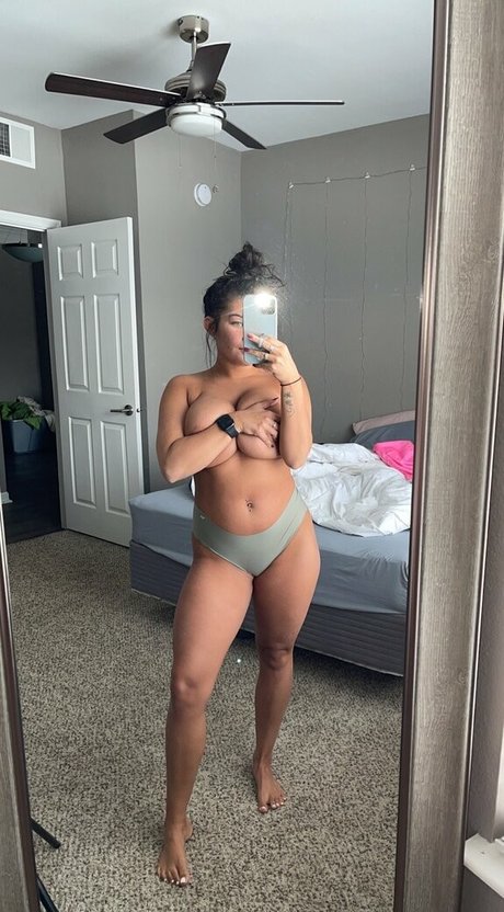 Photo nue de fuite OnlyFans de Nobettertits