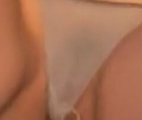 Photo nue de fuite OnlyFans de Marlingyoga