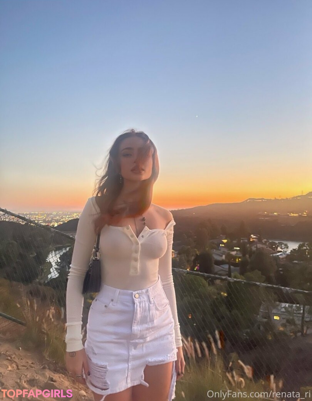 Photo nue de fuite OnlyFans de Renata Ri #183 Photo nue de fuite OnlyFans de Renata Ri #183