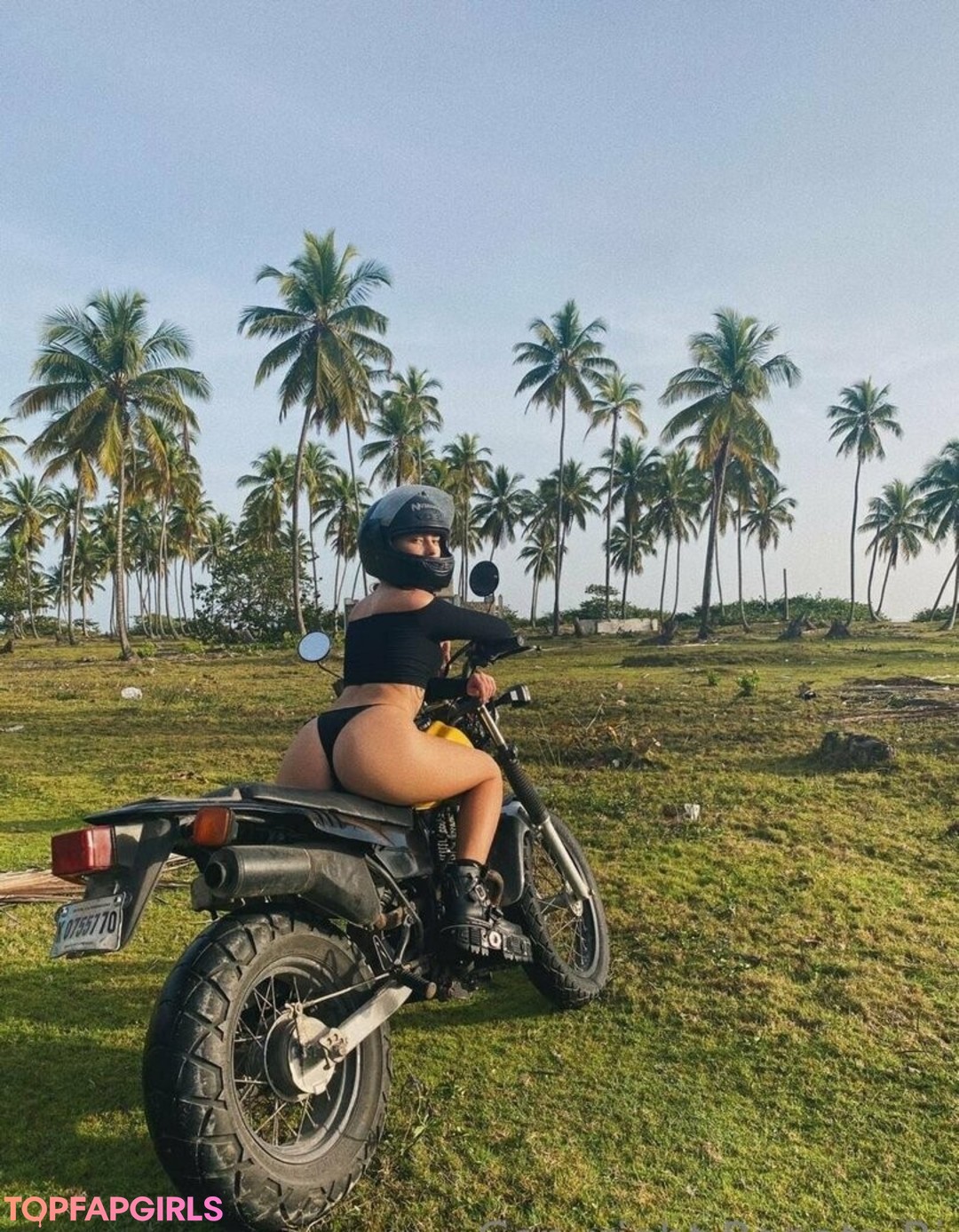 Photo nue de fuite OnlyFans de Renata Ri #397 Photo nue de fuite OnlyFans de Renata Ri #397