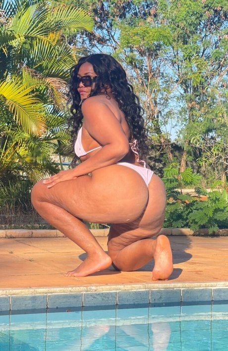 Photo nue de fuite OnlyFans de Gaby Amarantos
