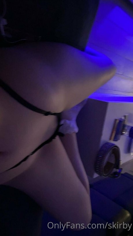 Photo nue de fuite OnlyFans de Skirby