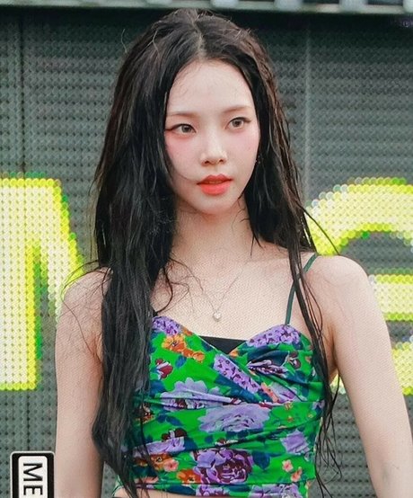 WomenK-pop