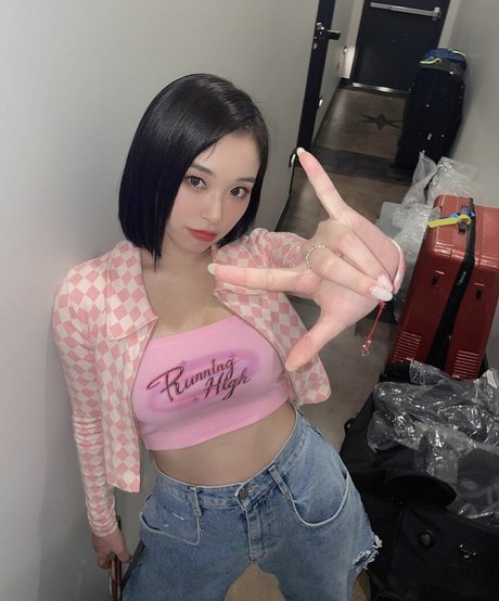 WomenK-pop