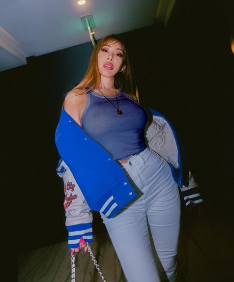 WomenK-pop