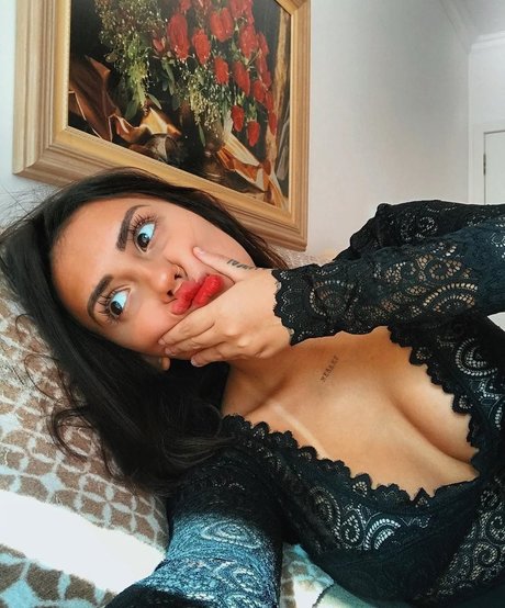 Photo nue de fuite OnlyFans de Vitoria Marcilio