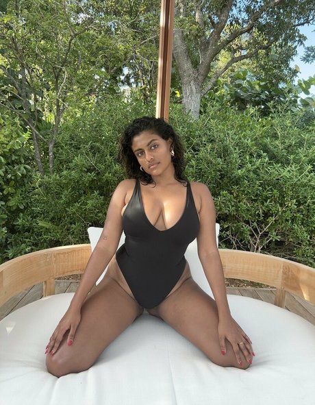 Yamini Nambimadom