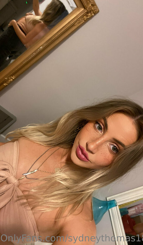 Photo nue de fuite OnlyFans de Yourbabymadds