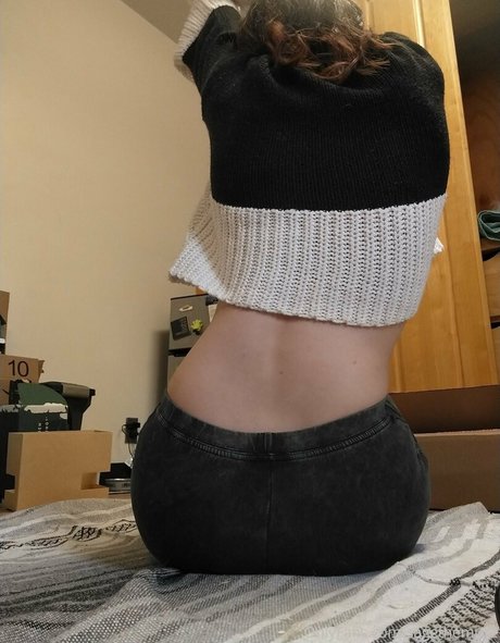 Photo nue de fuite OnlyFans de Sagethemuse