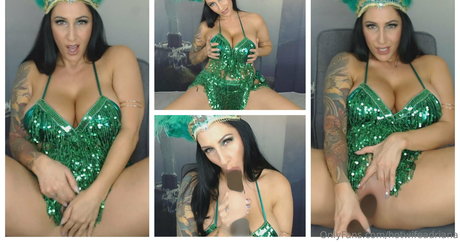 Photo nue de fuite OnlyFans de Hotwifeadriana