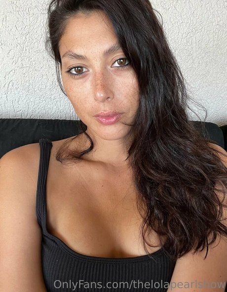 Photo nue de fuite OnlyFans de Thelolapearlshow