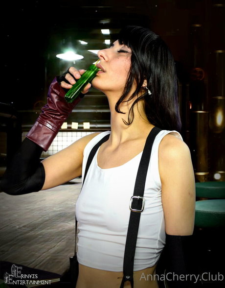 Annacherrylive