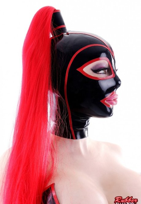 Photo nue de fuite OnlyFans de Latex Lucy