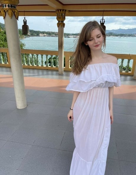 Ella Freya