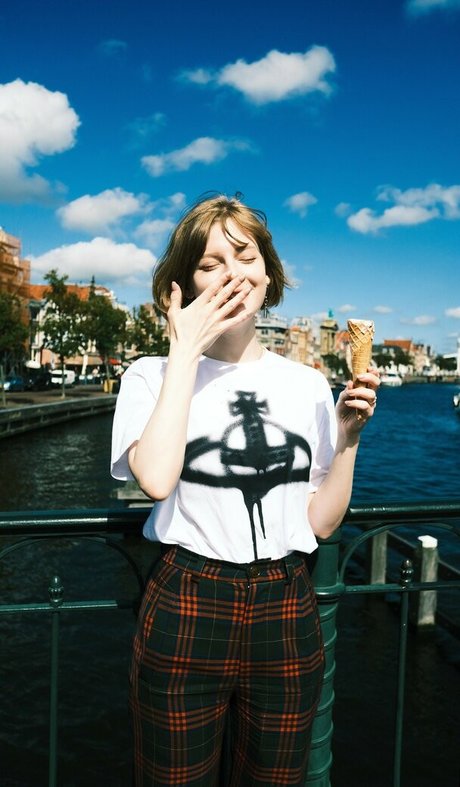 Ella Freya