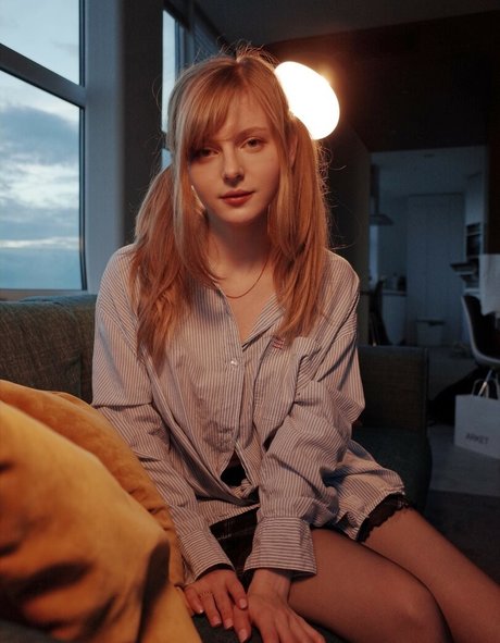 Ella Freya