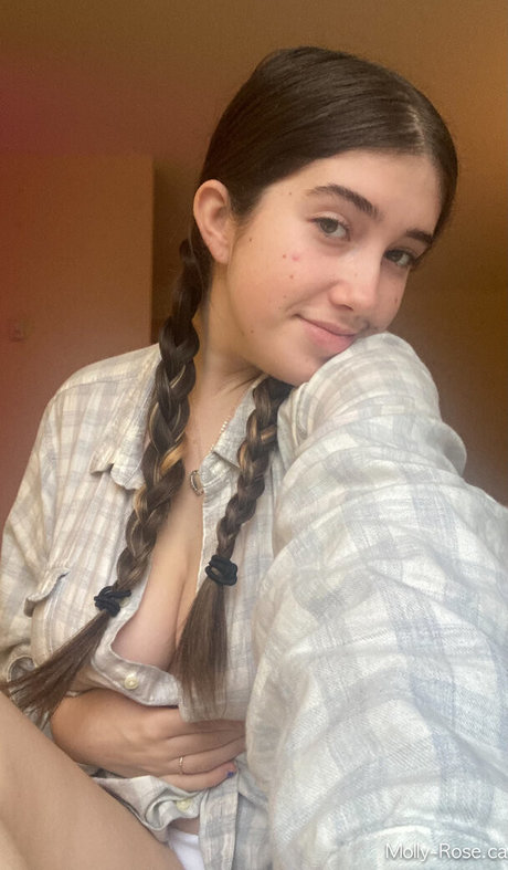 Itsmollyyyroseagain