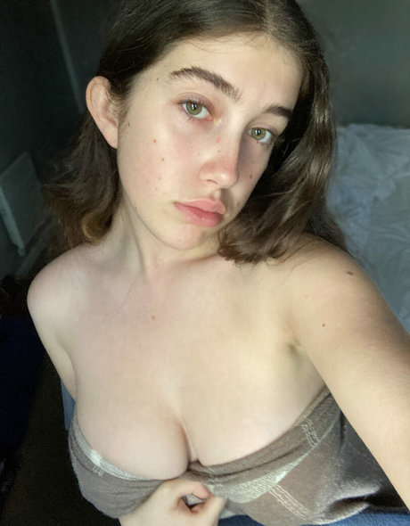 Itsmollyyyroseagain