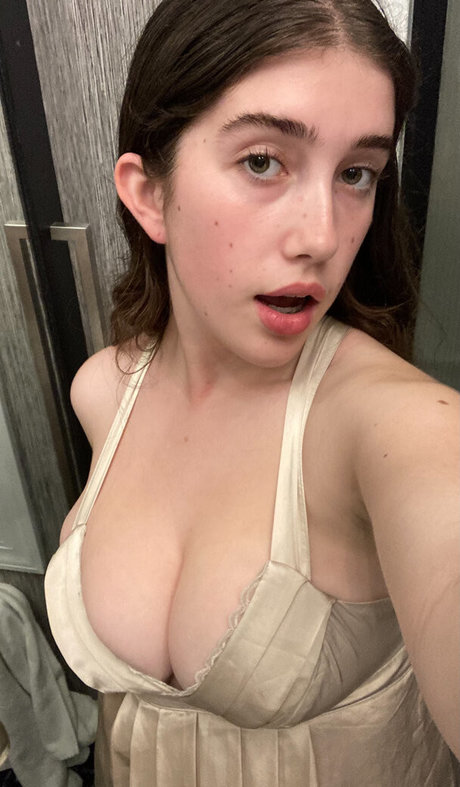 Itsmollyyyroseagain