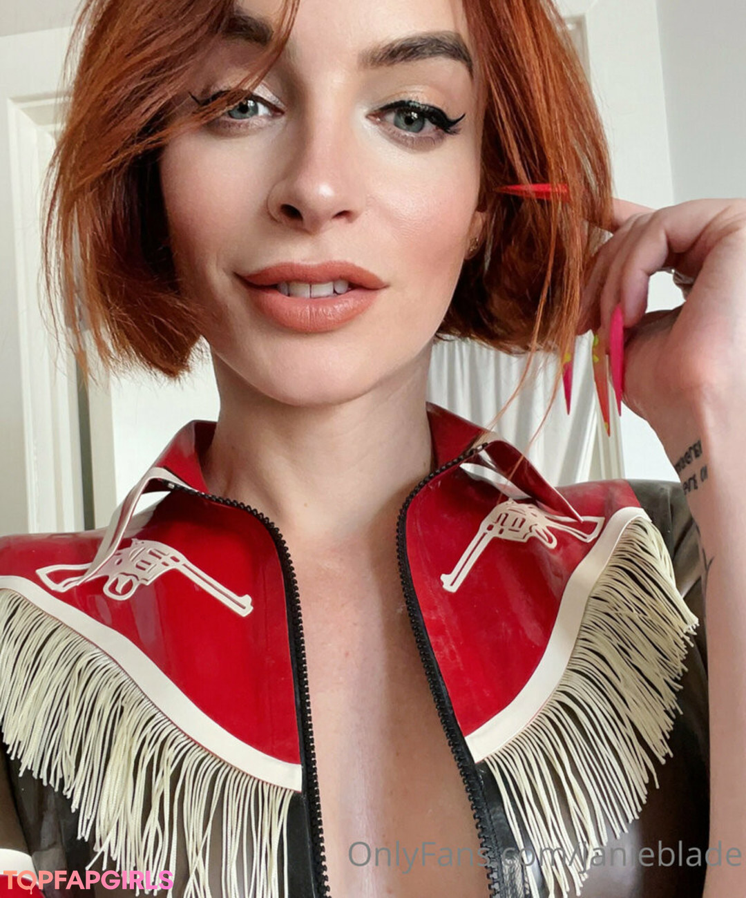 Photo nue de fuite OnlyFans de Janie Blade #14 Photo nue de fuite OnlyFans de Janie Blade #14