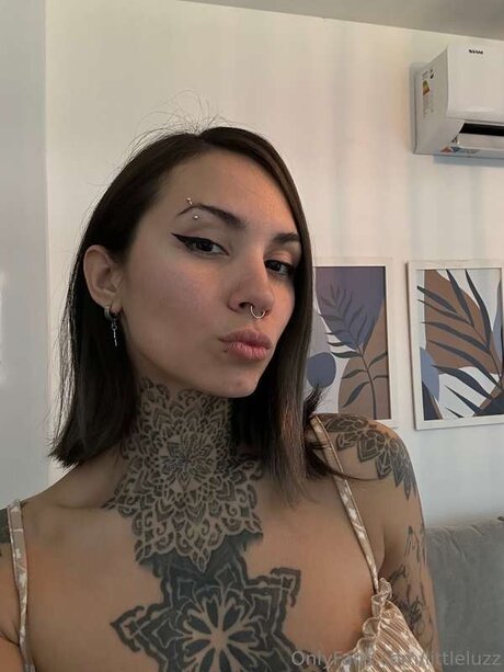 Photo nue de fuite OnlyFans de Littleluzz