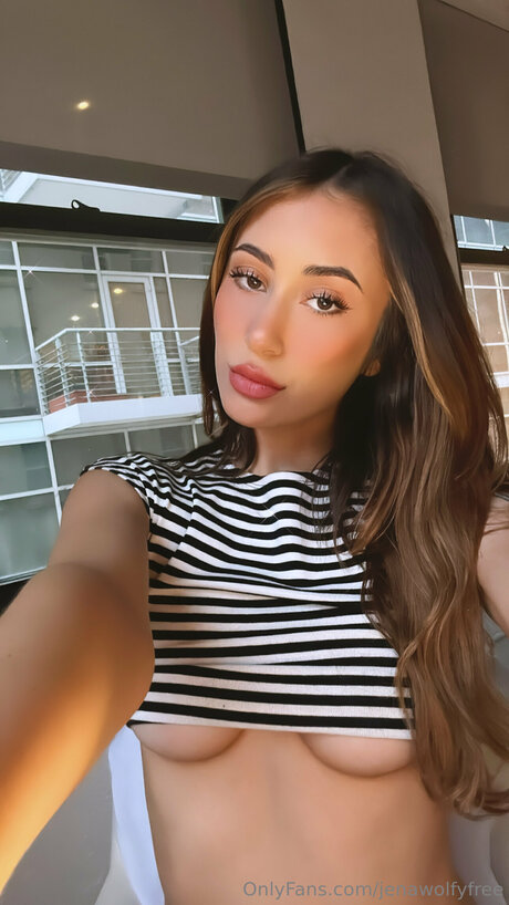 Photo nue de fuite OnlyFans de Jenawolfyfree