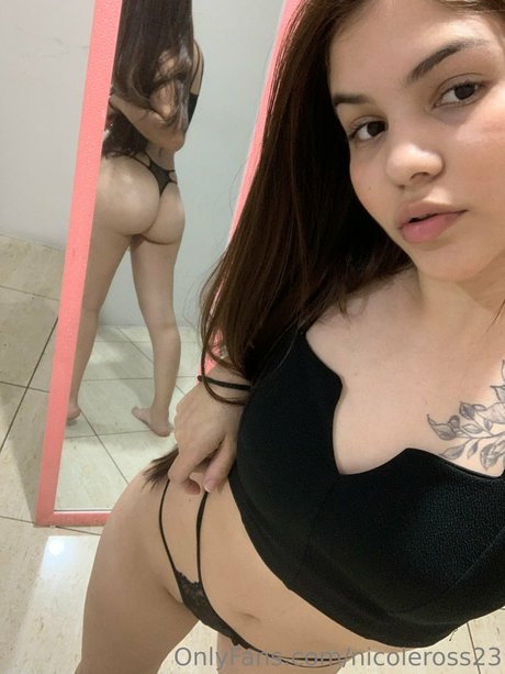 Photo nue de fuite OnlyFans de Nicole Ross 23