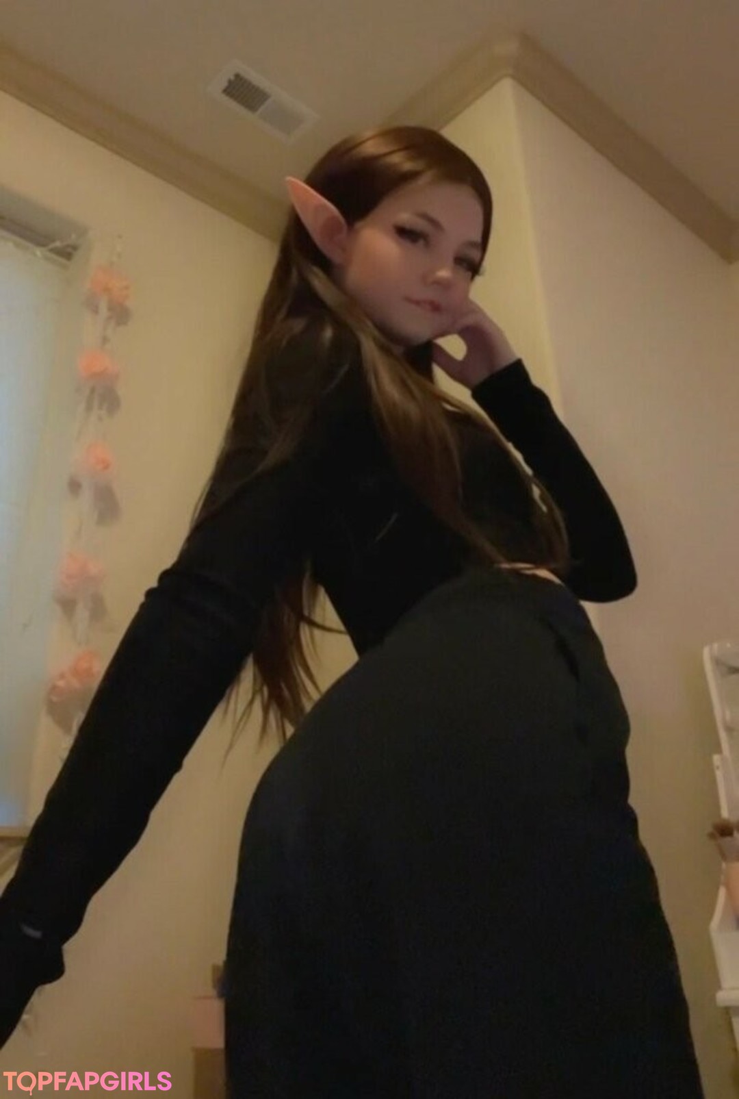 Photo nue de fuite OnlyFans de Strawbeariemilkk #1119