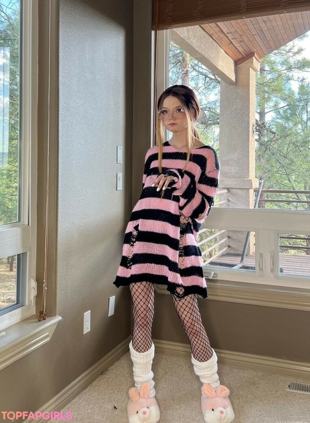 Photo nue de fuite OnlyFans de Strawbeariemilkk #1289