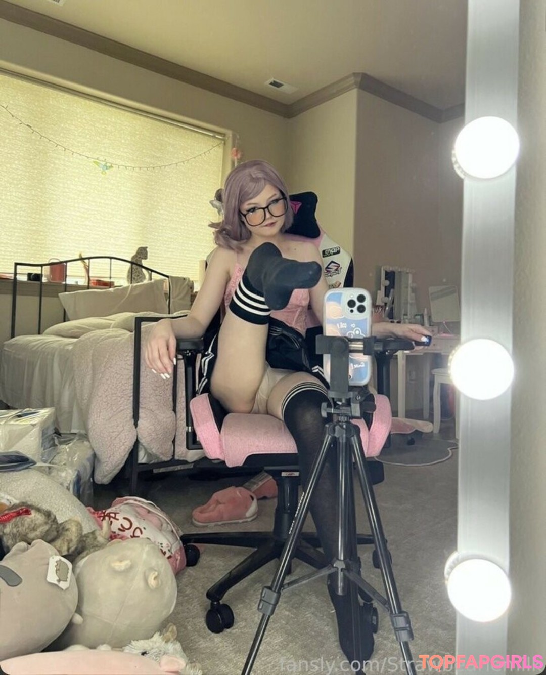 Photo nue de fuite OnlyFans de Strawbeariemilkk #1447