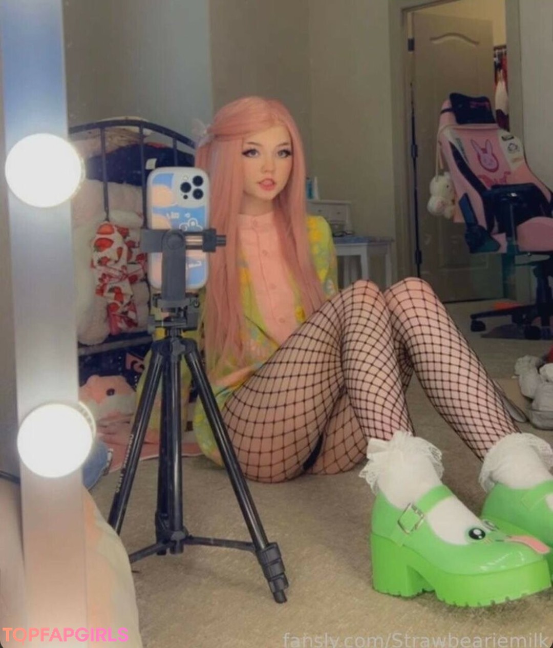 Photo nue de fuite OnlyFans de Strawbeariemilkk #1514