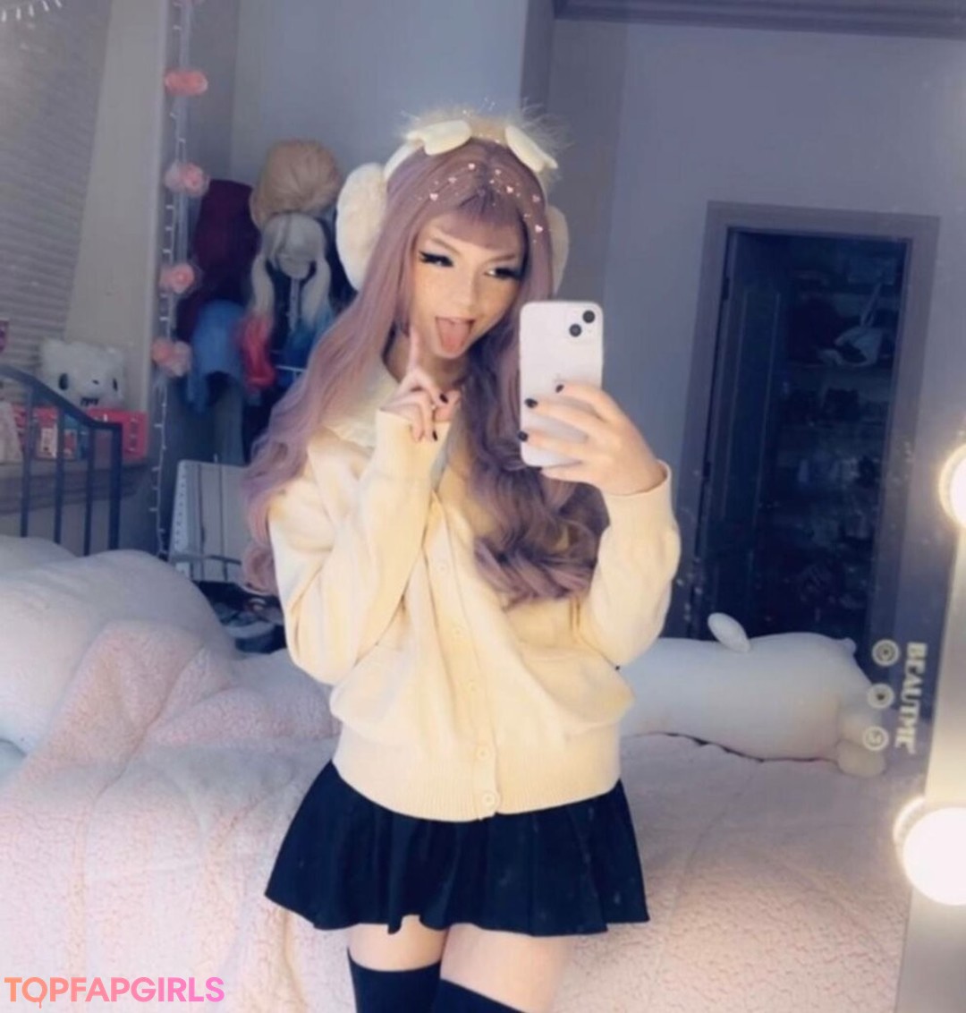 Photo nue de fuite OnlyFans de Strawbeariemilkk #1966