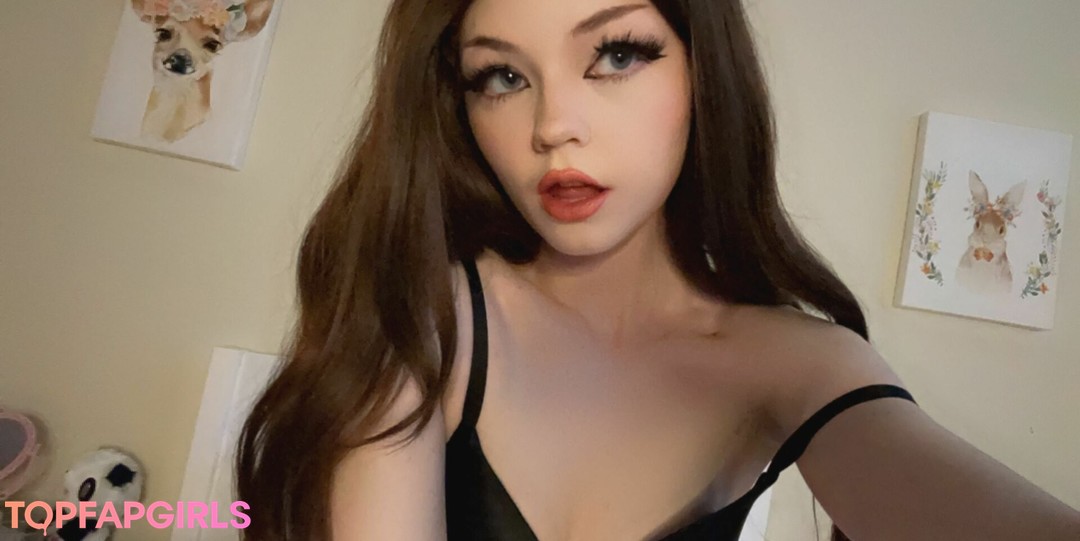 Photo nue de fuite OnlyFans de Strawbeariemilkk #2402
