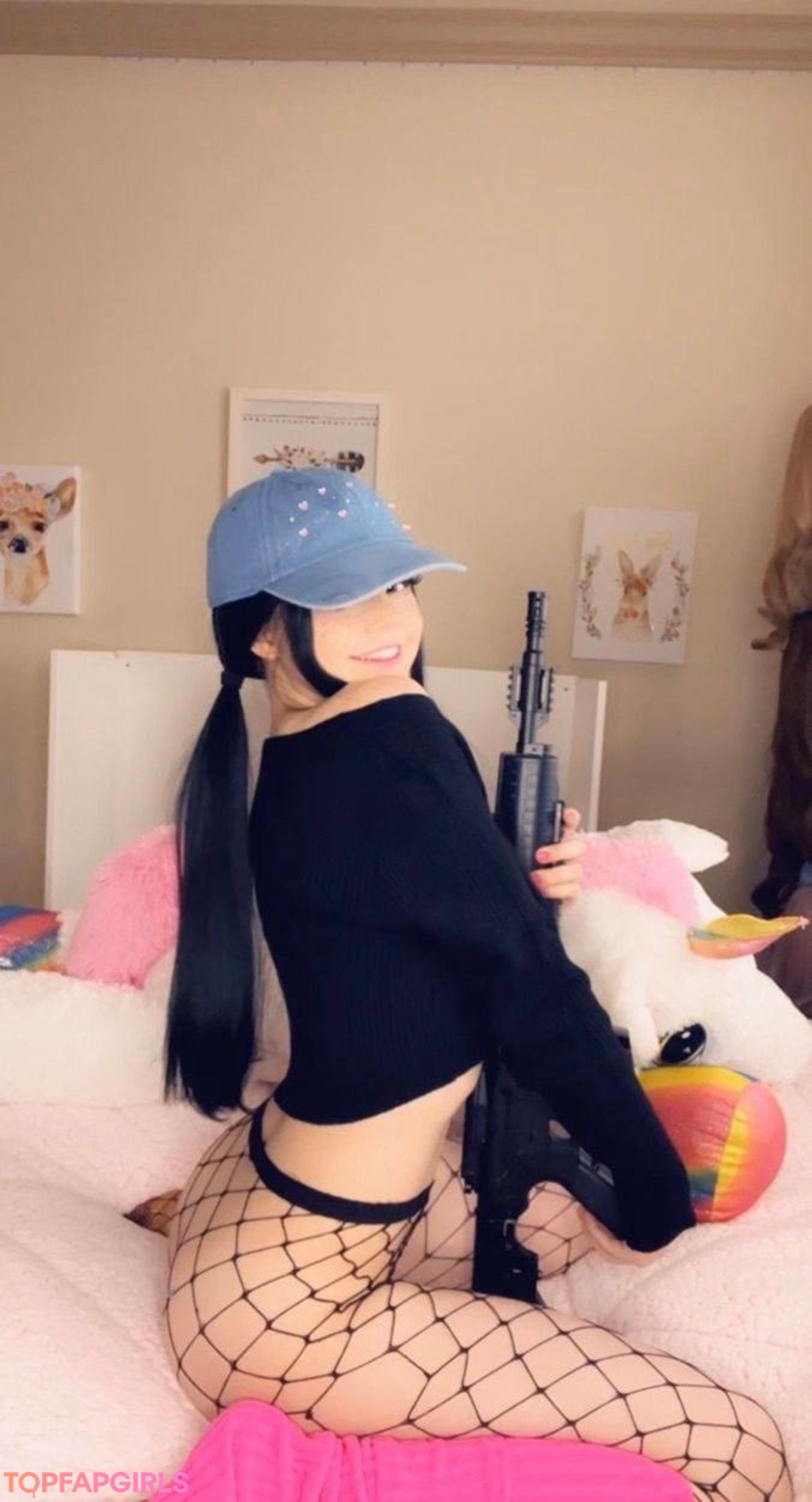 Photo nue de fuite OnlyFans de Strawbeariemilkk #589