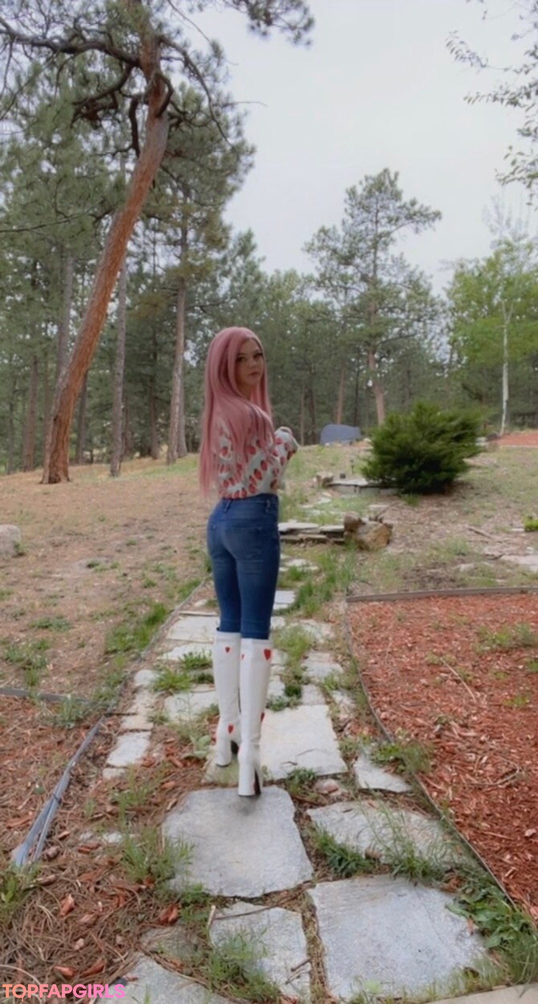 Photo nue de fuite OnlyFans de Strawbeariemilkk #220 Photo nue de fuite OnlyFans de Strawbeariemilkk #220