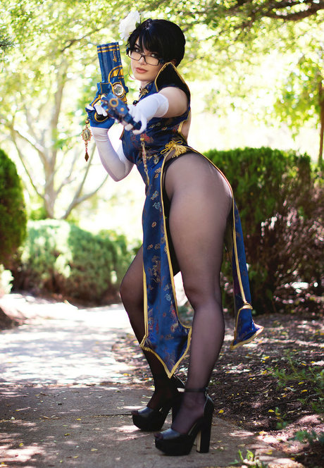 Zalaria Cosplay