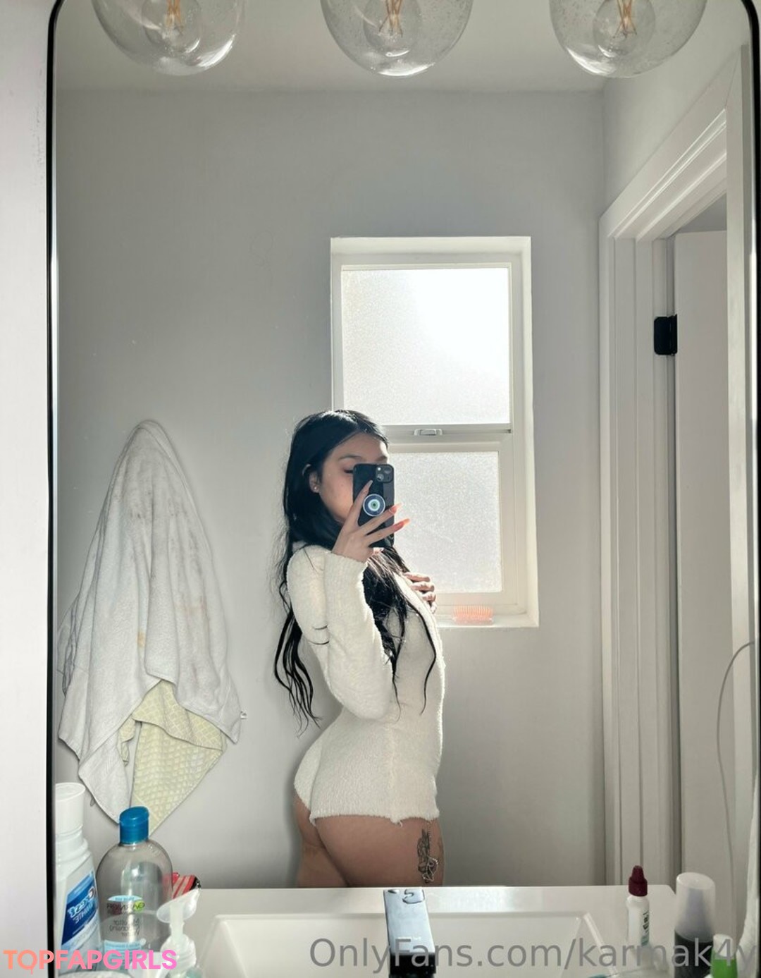Photo nue de fuite OnlyFans de Karmak4y #330 Photo nue de fuite OnlyFans de Karmak4y #330