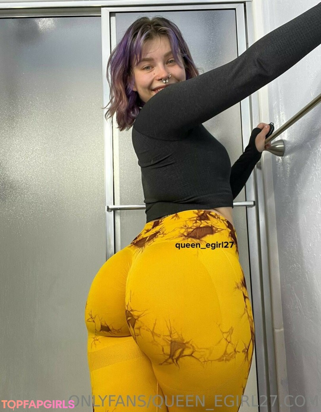 Photo nue de fuite OnlyFans de Queend #1569