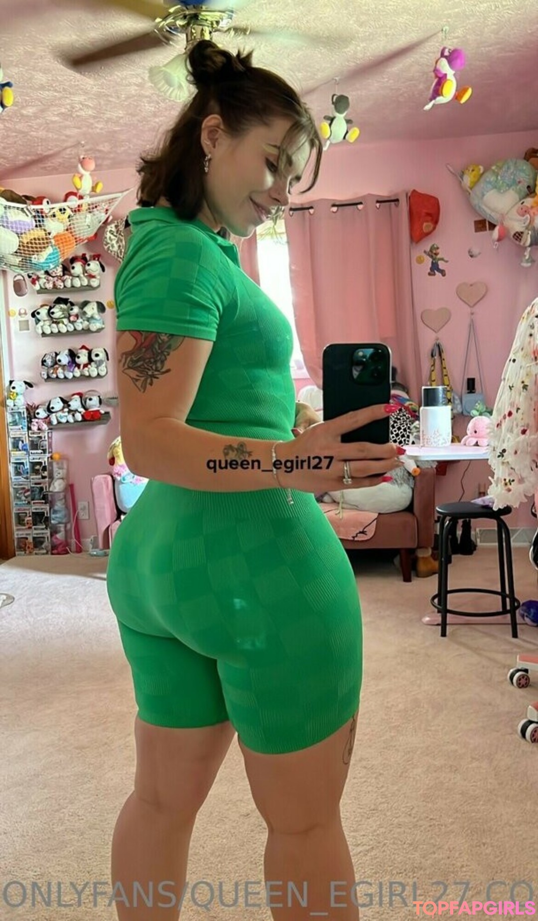 Photo nue de fuite OnlyFans de Queend #1708