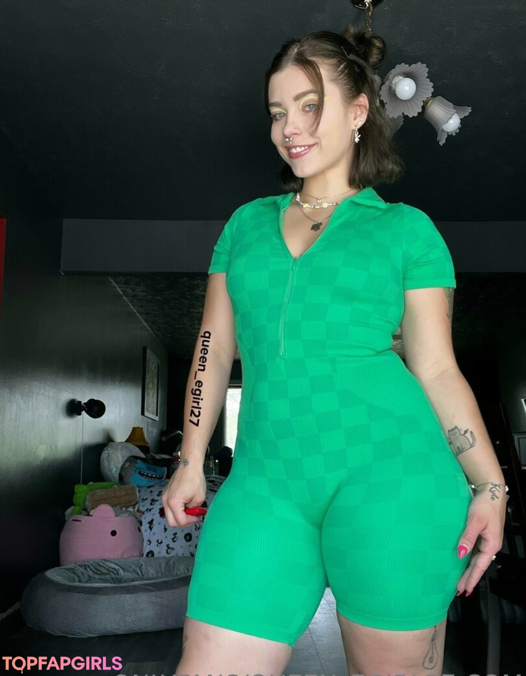 Photo nue de fuite OnlyFans de Queend #1709
