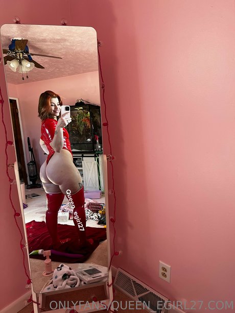 Photo nue de fuite OnlyFans de Queend